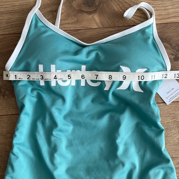 Hurley one-piece swimsuit - Picture 8 of 10